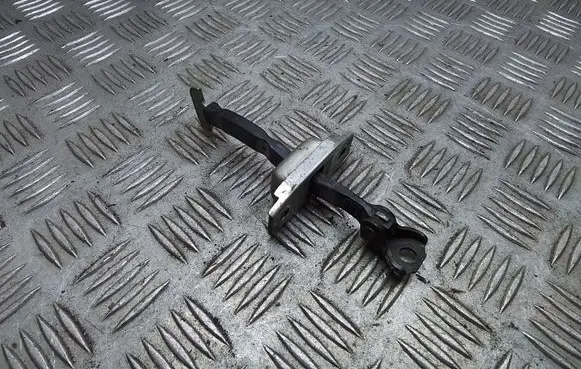 Toyota Prius (XW20) Front door check strap stopper