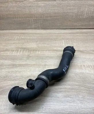 BMW 3 E46 Engine coolant pipe/hose 7513258 7510952 1436375
