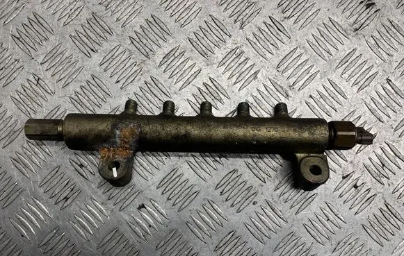 Nissan X-Trail T30 Fuel main line pipe DENSO0420 DENSO6100