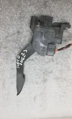 Iveco Daily 45 - 49.10 Accelerator throttle pedal 5801333490