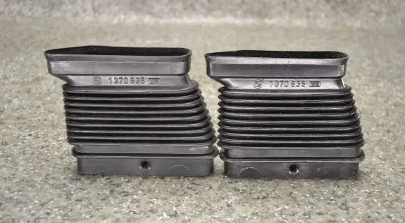 BMW 3 E30 Cabin air duct channel 1370635