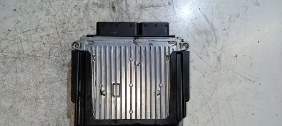 Mercedes-Benz E W211 Engine control unit/module 0281013478