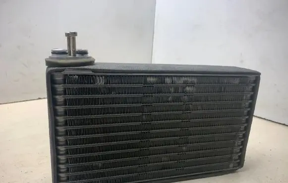 Air conditioning (A/C) radiator (interior)
