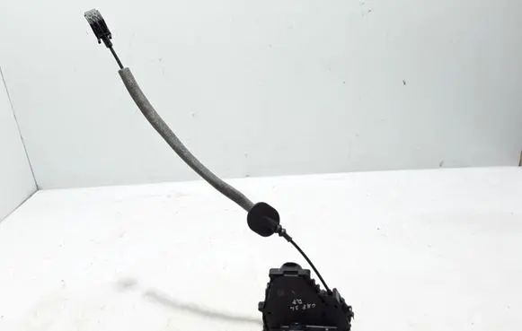 Renault Captur II Front door lock 805024067R