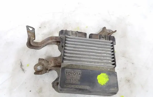 Toyota Avensis Verso Other control units/modules 89871-71010