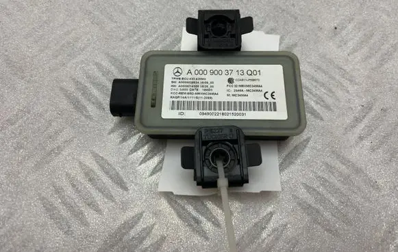 Mercedes-Benz GLC X253 C253 Tire pressure control unit A0009003713