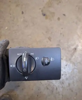 Light switch