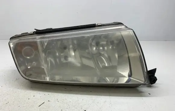 Skoda Fabia Mk1 (6Y) Headlight/headlamp 246366