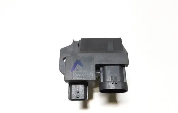 Nissan Juke II F16 Coolant fan relay 255509263R 34F301013