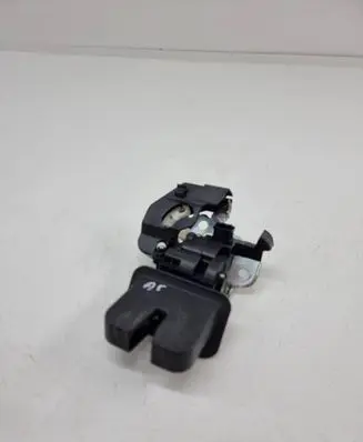 Audi A5 Sportback 8TA Tailgate/trunk/boot lock/catch/latch 8r0827505