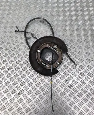 Toyota Sienna XL30 III Rear brake disc plate dust cover 