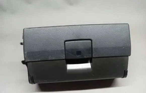 Audi A3 S3 A3 Sportback 8P Tool box 8P0881578