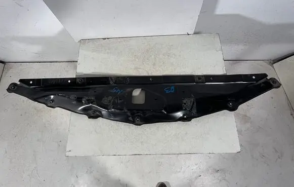 BMW M6 Top upper radiator support slam panel 5164704642019