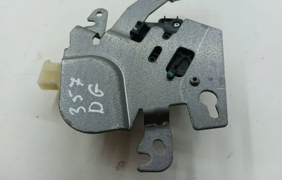 Chrysler Voyager Rear lock motor 25000282