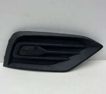 Volvo V60 Front bumper lower grill 31455514
