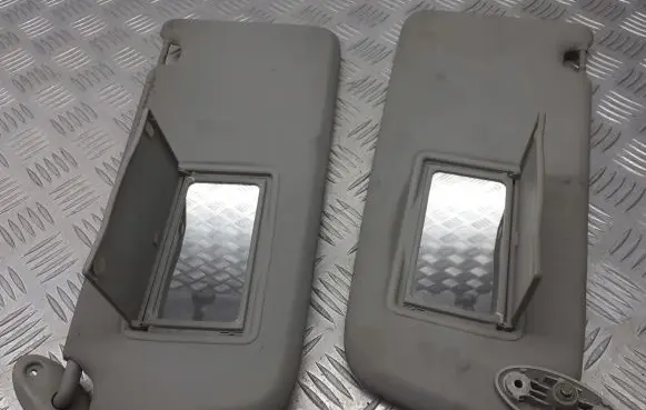 Ford C-MAX I Sun visor
