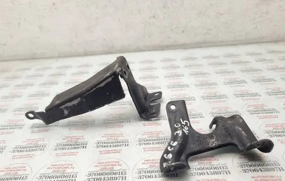 Audi A6 S6 C6 4F EGR valve cooler bracket 059131121C 059131133H