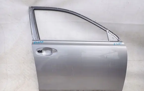 Subaru Legacy Front door