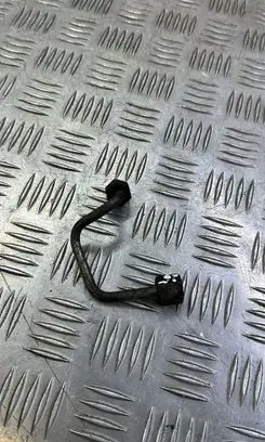 Skoda Superb B6 (3T) Fuel injector supply line/pipe 
