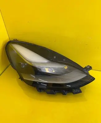 Tesla Model Y Headlight/headlamp 1514953-00-C