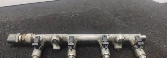 Fuel main line pipe