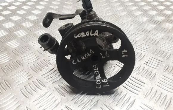 Toyota Corolla E120 E130 Power steering pump