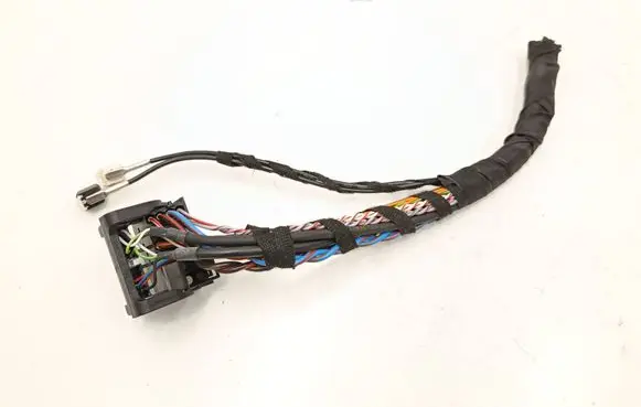 BMW 2 F46 Sound system wiring loom 9318949 9217508 9217509