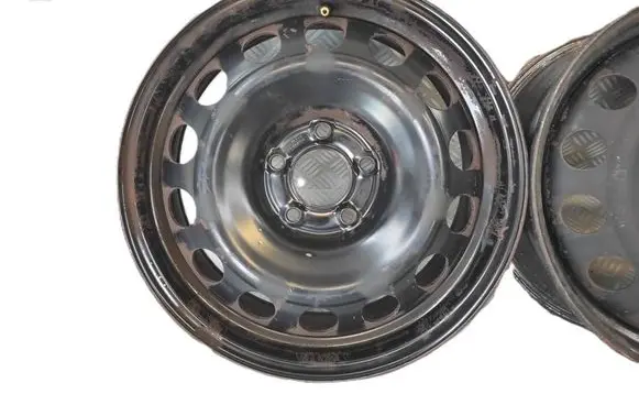 R18 alloy rim