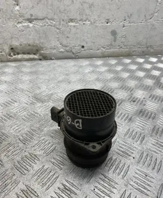 Volkswagen PASSAT B6 Mass air flow meter 03G906461