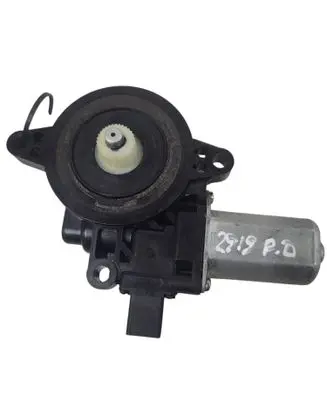 Mazda 6 Front door window regulator motor GA558RP SD962X21