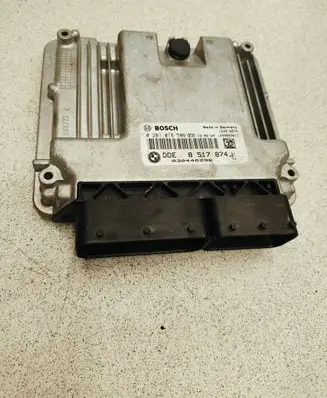 BMW 5 F10 F11 Engine control unit/module 0281018506 8517874 1039S53011