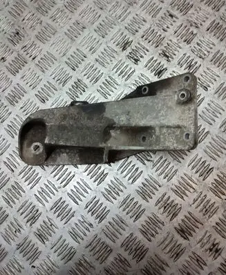 BMW X5 E53 Engine mounting bracket 1096999