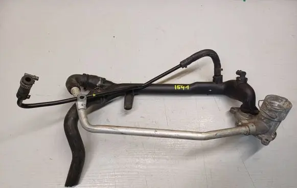 Mercedes-Benz C W204 Engine coolant pipe/hose A2712001152
