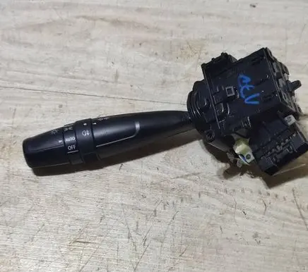Suzuki Vitara (LY) Wiper turn signal indicator stalk/switch AU10