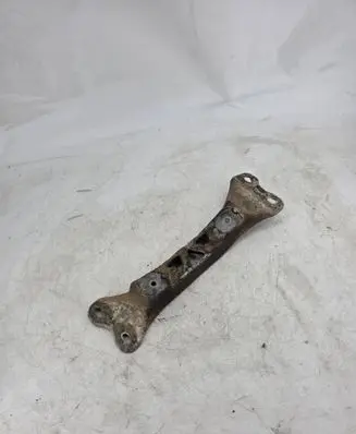 BMW 5 E34 Gearbox mounting bracket