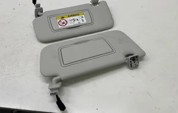Ford Focus Sun visor