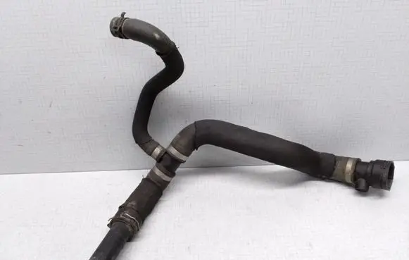 Audi A6 S6 C6 4F Engine coolant pipe/hose 038121121B 03G121121C CN32132120