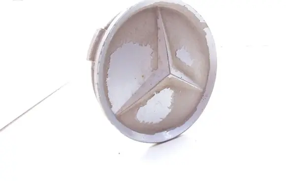 Mercedes-Benz C W202 R12 wheel hub/cap/trim 2014010225