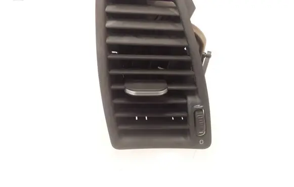 Volvo XC90 Dashboard side air vent grill/cover trim 3409398