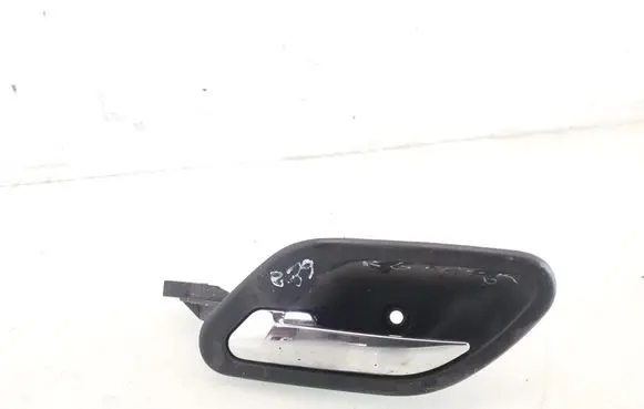 BMW 5 E39 Rear door interior handle 8226049