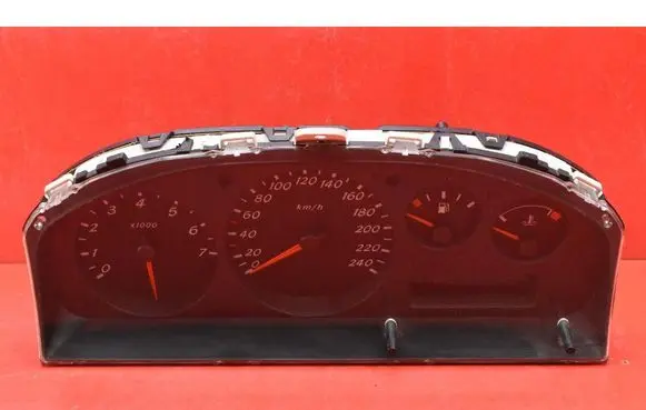 Nissan Almera Tino Speedometer (instrument cluster) BM606