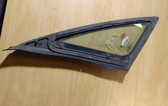 Audi A4 S4 B5 8D Rear side window 4D0010138E