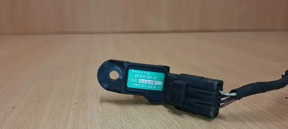 Citroen C4 I Air pressure sensor 9639381480 0261230043 0611061CC5