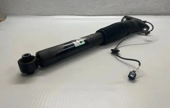 Hyundai Tucson IV NX4 Rear shock absorber/damper 55300CZ800 1722