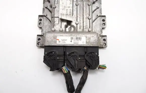 Renault Kadjar Engine control unit/module 237106677R A2C38641900 237107137R