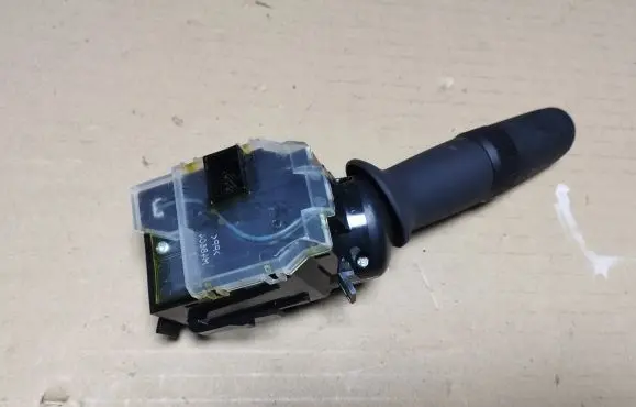 Honda Accord Wiper control stalk M48604