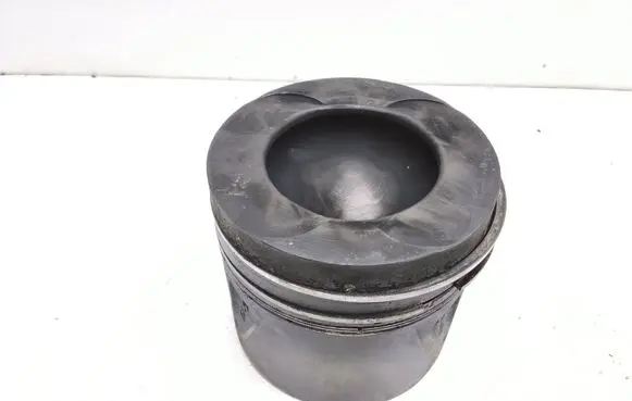 Mercedes-Benz C W204 Piston 8349F