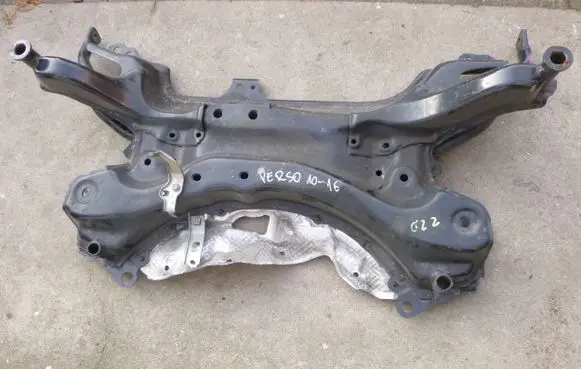 Toyota Verso Rear suspension camber bolt 