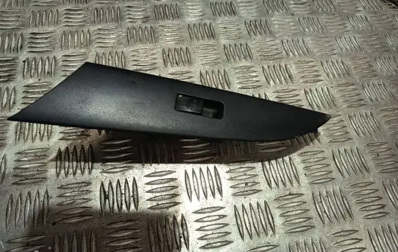 Mazda 3 I Electric window control switch 03123100