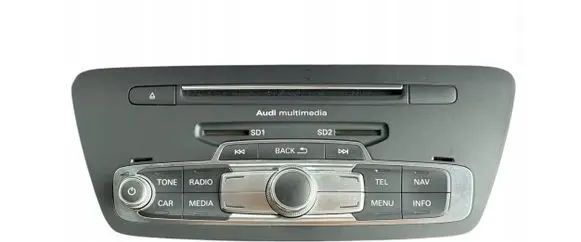 Audi Q3 F3 Radio/CD/DVD/GPS head unit 8U1035666F
